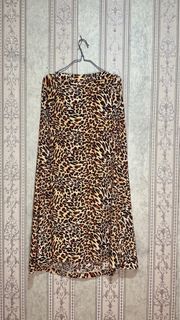(Kategori: ) berada di . Dikirim oleh paramitha_shop (ID iklan 1336223371, Gambar 1). Deskripsi: .