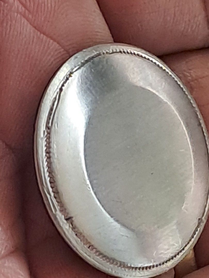 Rolex vintage (Category: Luxury Watches) located in Quezon City. Submitted by mastervintage (Listing ID 1336153243, Image 3). Description: rolex model 1601 back case parts as is condition.