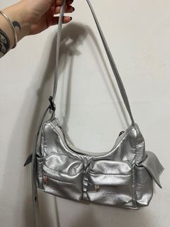 （分類：）位於 。 由 babibuttercup 提交（商品編號 1336249061，圖片 1）。簡介： 。