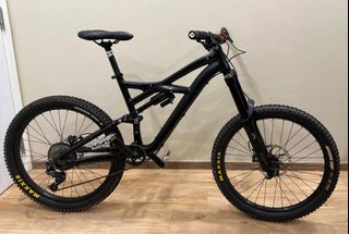 (Category: ) located in . Submitted by Bikethusiast (Listing ID 1336204883, Image 1). Description: .