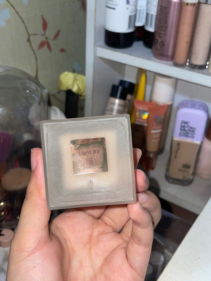 Strokes Soft Veil Filter Foundation (Category: Makeup) located in Rodriguez. Submitted by sam1130ba52300 (Listing ID 1336291548, Image 2). Description: Strokes ₱400 Soft Veil Filter Foundation Light 3 95% (used twice) opened Oct 11 rfs: too many base products.