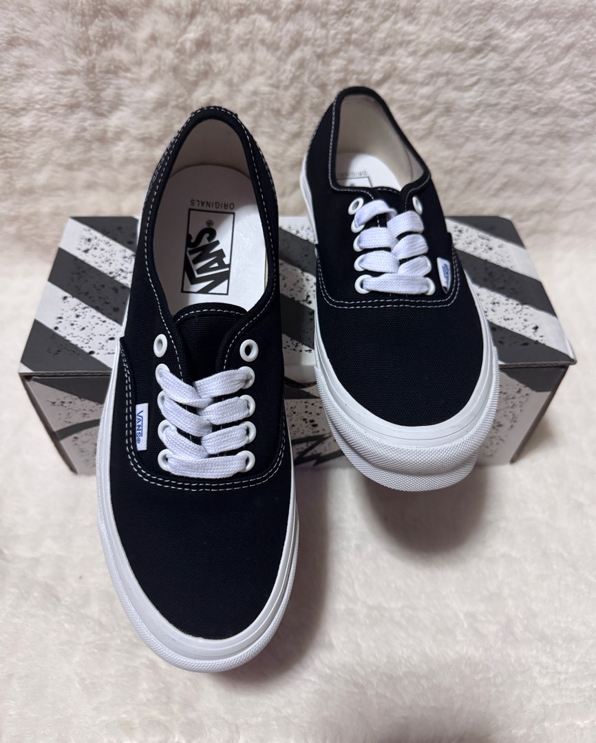 Vans authentic og black white discount
