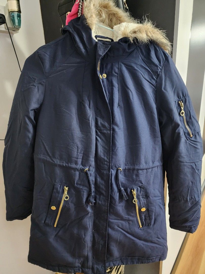 Winter Jacket (Category: Coats, Jackets and Outerwear) located in Singapore. Submitted by subsubwater (Listing ID 1336238532, Image 1). Description: BRAND NEW LADIES WINTER JACKET FROM WINTER TIME SIZE XL - GOOD FOR UK12 - UK14 TAG AVAILABLE BUT CUT OFF SELF COLLECT AT BEDOK RESERVOIR OR TOP UP FOR DELIVERY..