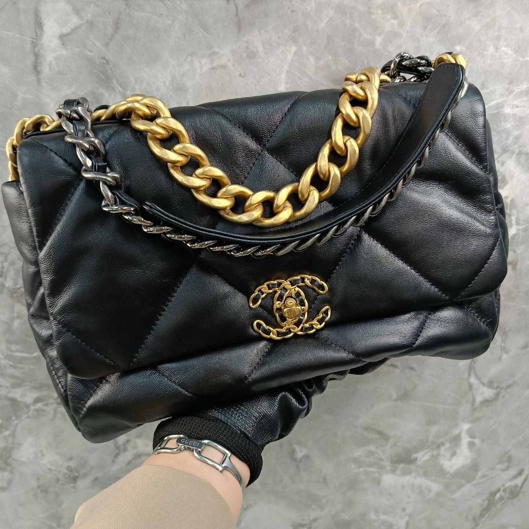 247007092 CHANEL BAG MATELASSE 19