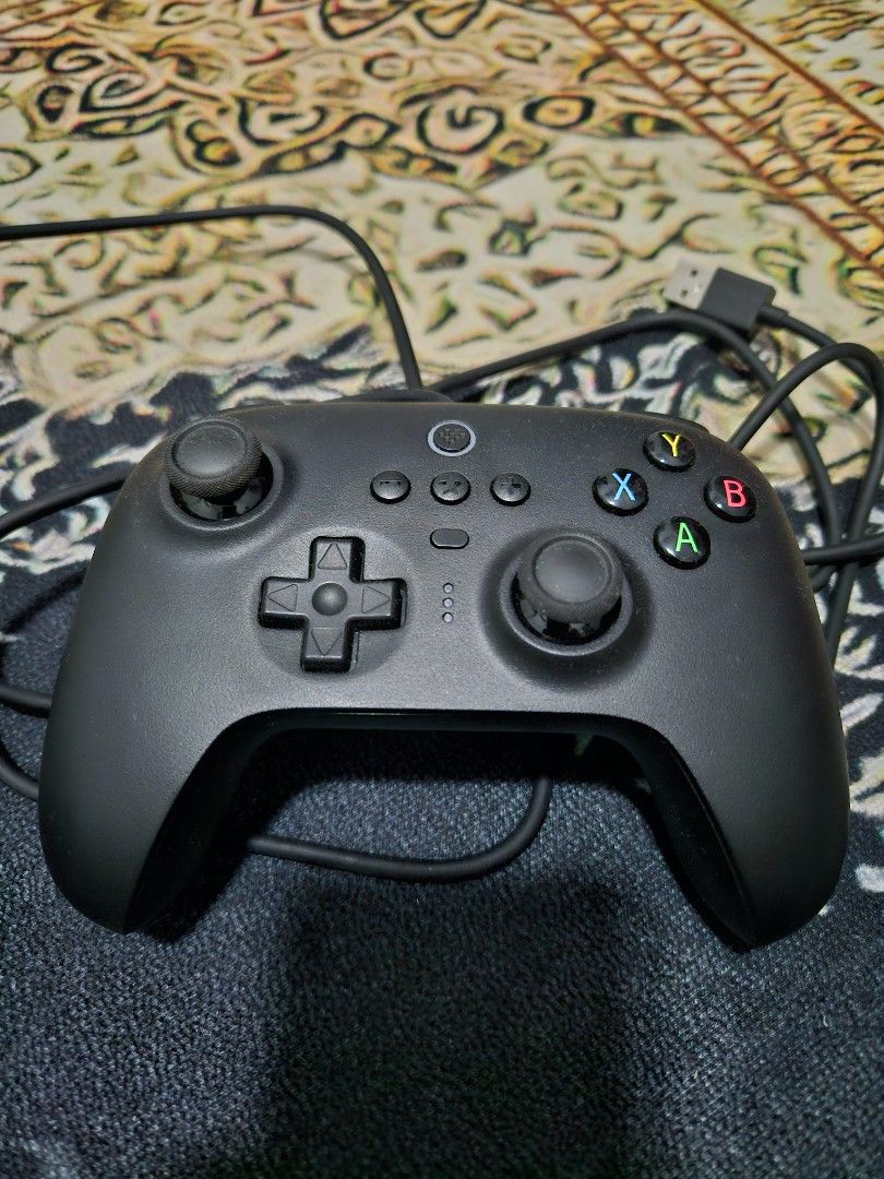 8bitdo Ultimate Wired Controller (Category: Controllers) located in Pasir Gudang. Submitted by rx_78_1016 (Listing ID 1336474300, Image 1). Description: .