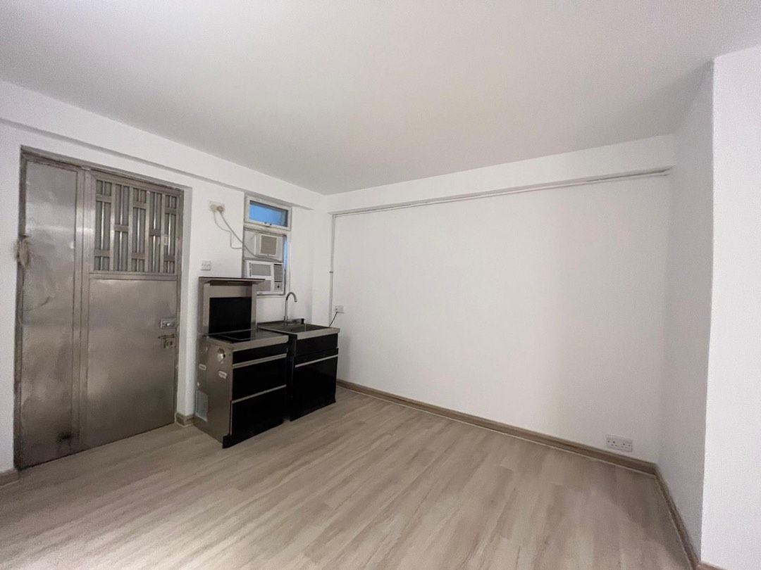Underground unit for sale in Ho Chung Village, Sai Kung. Direct owner, no commission.63438874188931113