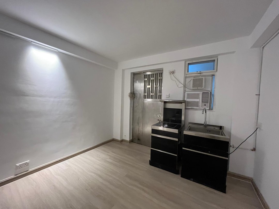 Underground unit for sale in Ho Chung Village, Sai Kung. Direct owner, no commission.63438874188931112