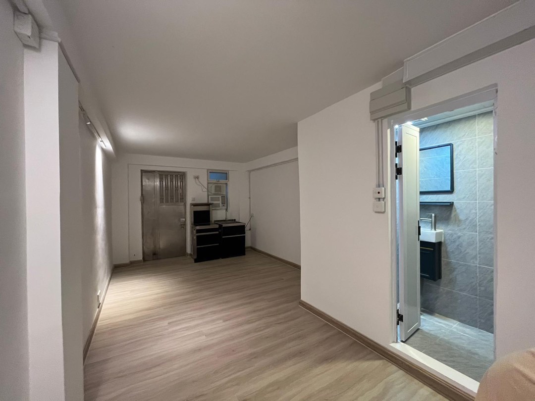Underground unit for sale in Ho Chung Village, Sai Kung. Direct owner, no commission.634388741889311120