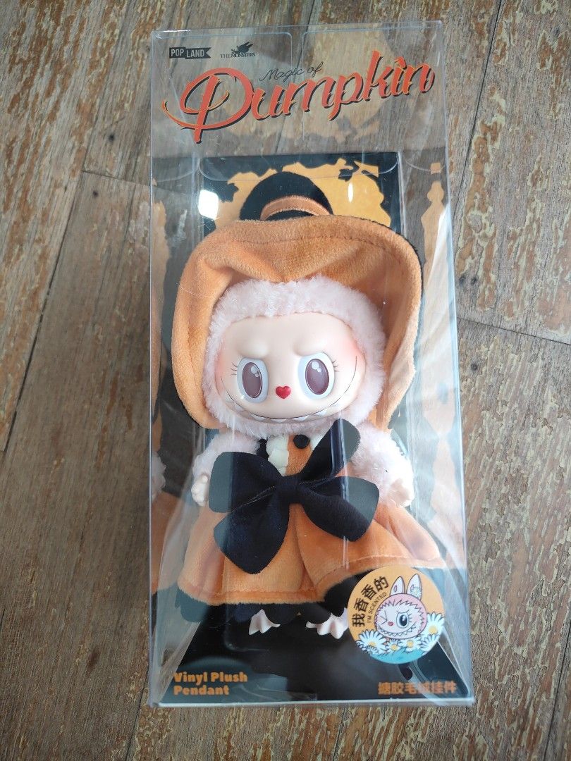 [ FREE DELIVERY 🚚] Labubu the monsters Mokoko Halloween V4 Popmart Popland  Exclusive hold by hand lbb v1 v2 mkk