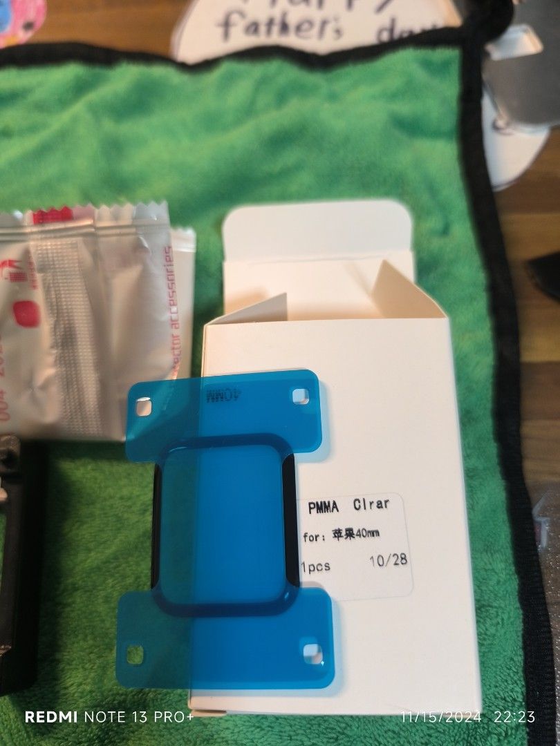 Apple watch screen protector (Category: Wearables & Smart Watches) located in Singapore. Submitted by honda_biker (Listing ID 1336460607, Image 2). Description: Apple watch screen protector. comes with free application (40 mm). take 2 for $10.