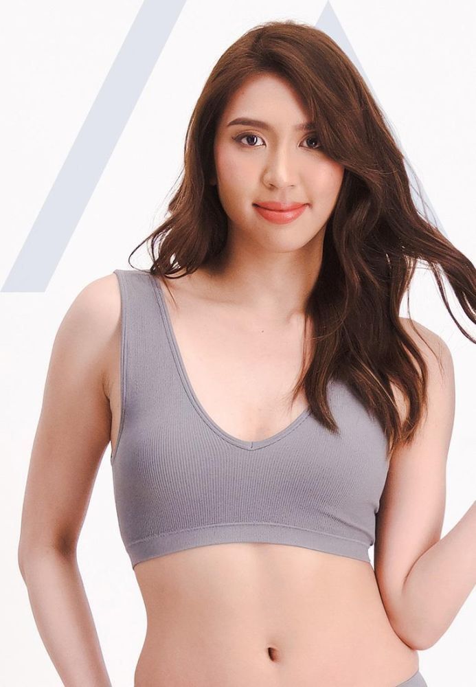 Bench Active Yoga Bra, Women's Fashion, Activewear on Carousell