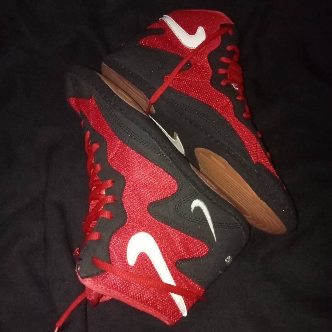 Nike footsweeps store