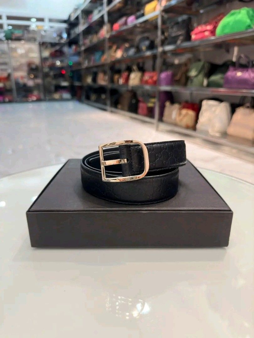 Gucci Signature Belt Women s Fashion Watches Accessories Belts on Carousell