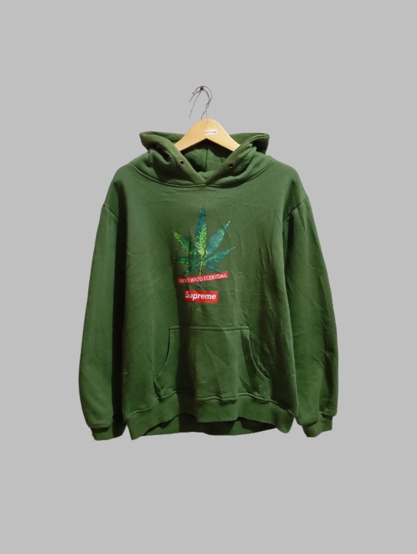 HOODIE SUPREME X WEED Fesyen Pria Pakaian Baju Luaran di Carousell