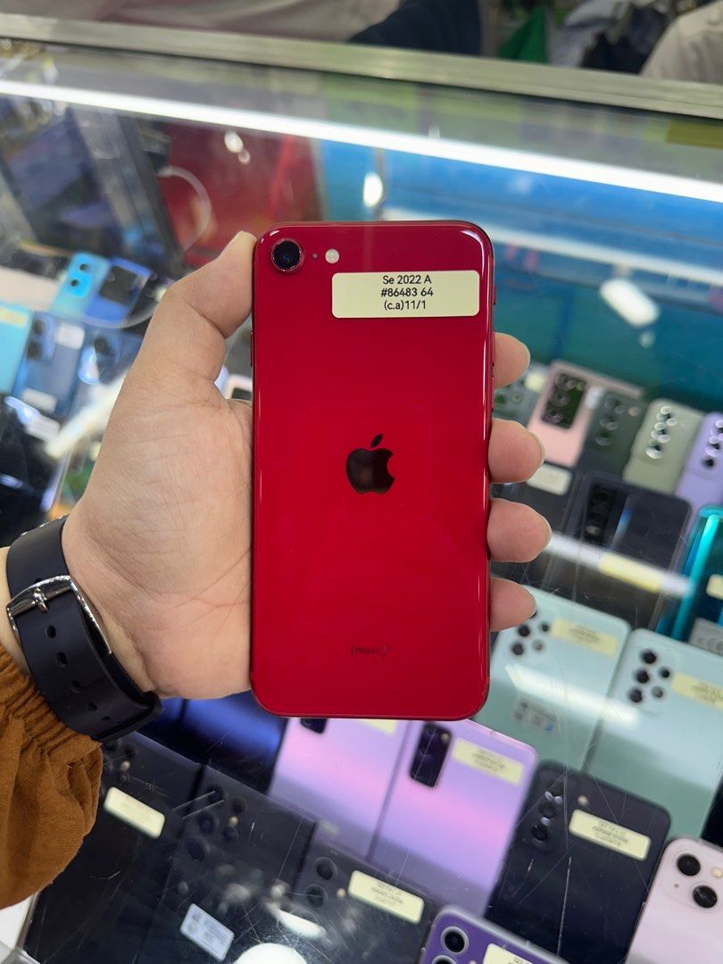 Iphone SE 2020 64gb 88% batt FU (Category: iPhone SE Series) located in San Juan City. Submitted by javedsgadgetshop (Listing ID 1336351635, Image 1). Description: OPEN FOR INSTALLMENT VIA CREDIT CARD/GGIVES/SPAY/BILLEASE & SWAP/TRADE-IN! BUY AND SELL! Quick Specs : Iphone SE 2020 •64gb •NTC Variant •88% batt health •Factory Unlock •95% Smoothness •No hidden issue | No Repaired •100% Authentic | Not Refurbished •w/ OEM Charger & store warranty ❣️
