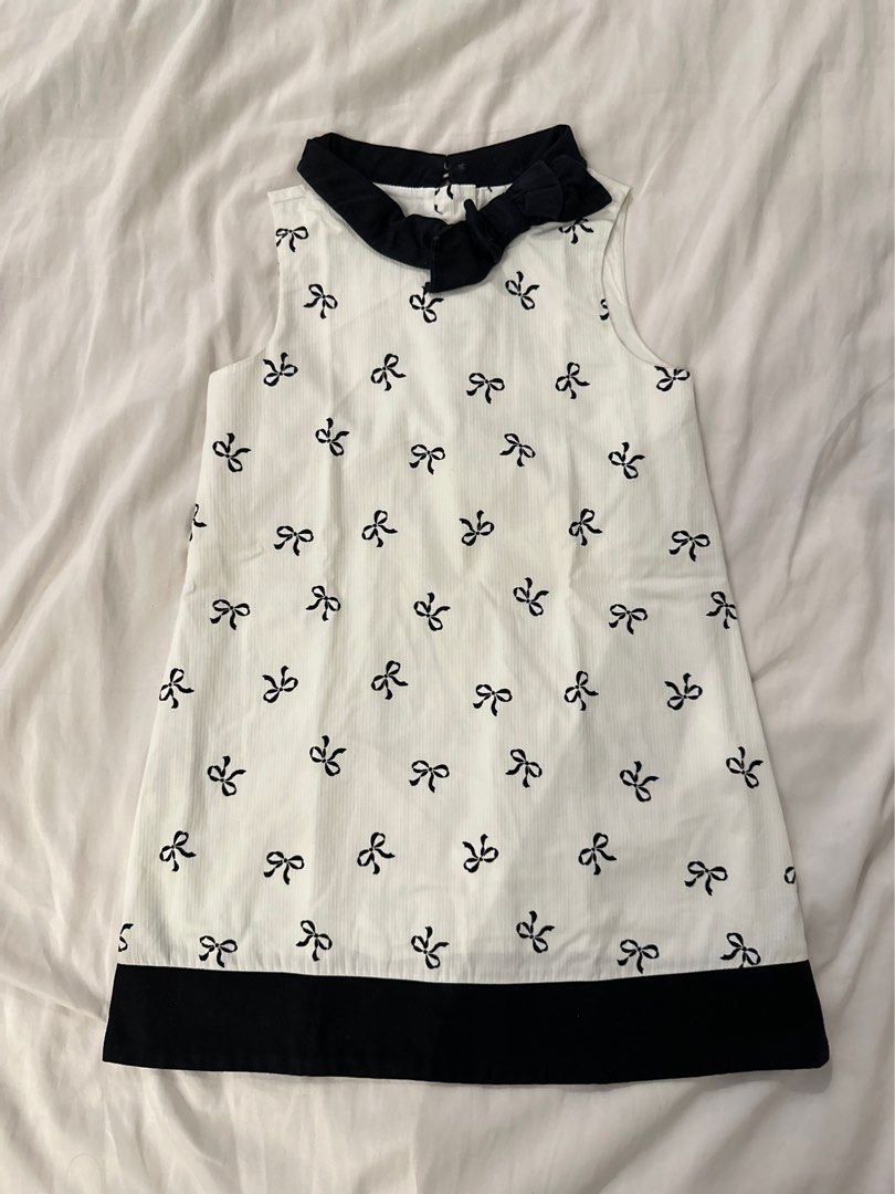 Janie and Jack Dress (Category: Babies & Kids Fashion) located in Quezon City. Submitted by ella1420 (Listing ID 1336433227, Image 1). Description: -Good condition with slight color fading in the black area -size 4 -bought in the US -Janie and Jack is a high end American children’s wear brand. See link for price ranges: https://www.janieandjack.com/girls-dresses?lang=en_US&start=48&sz=24&page=3.