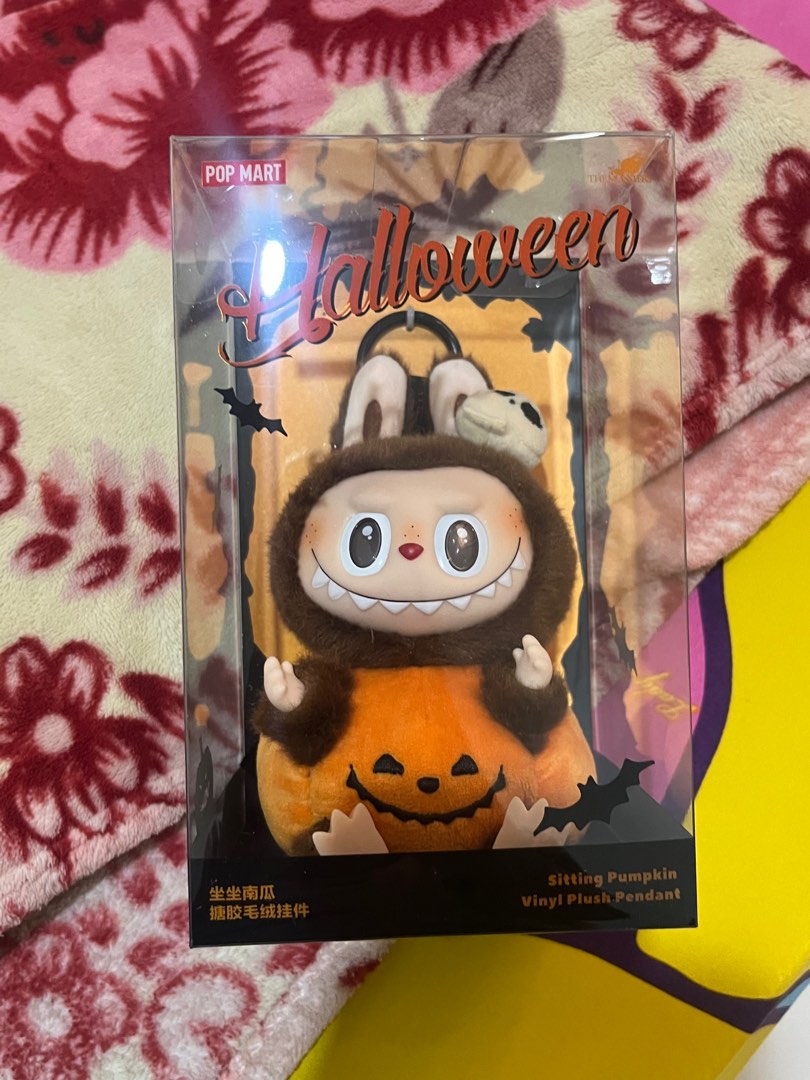 Labubu Happy Halloween Party シリーズぬいぐるみ（Labubu 問題