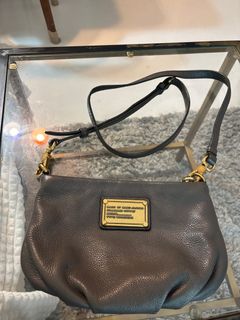 (Category: ) located in . Submitted by lai_declutter (Listing ID 1336411865, Image 1). Description: .