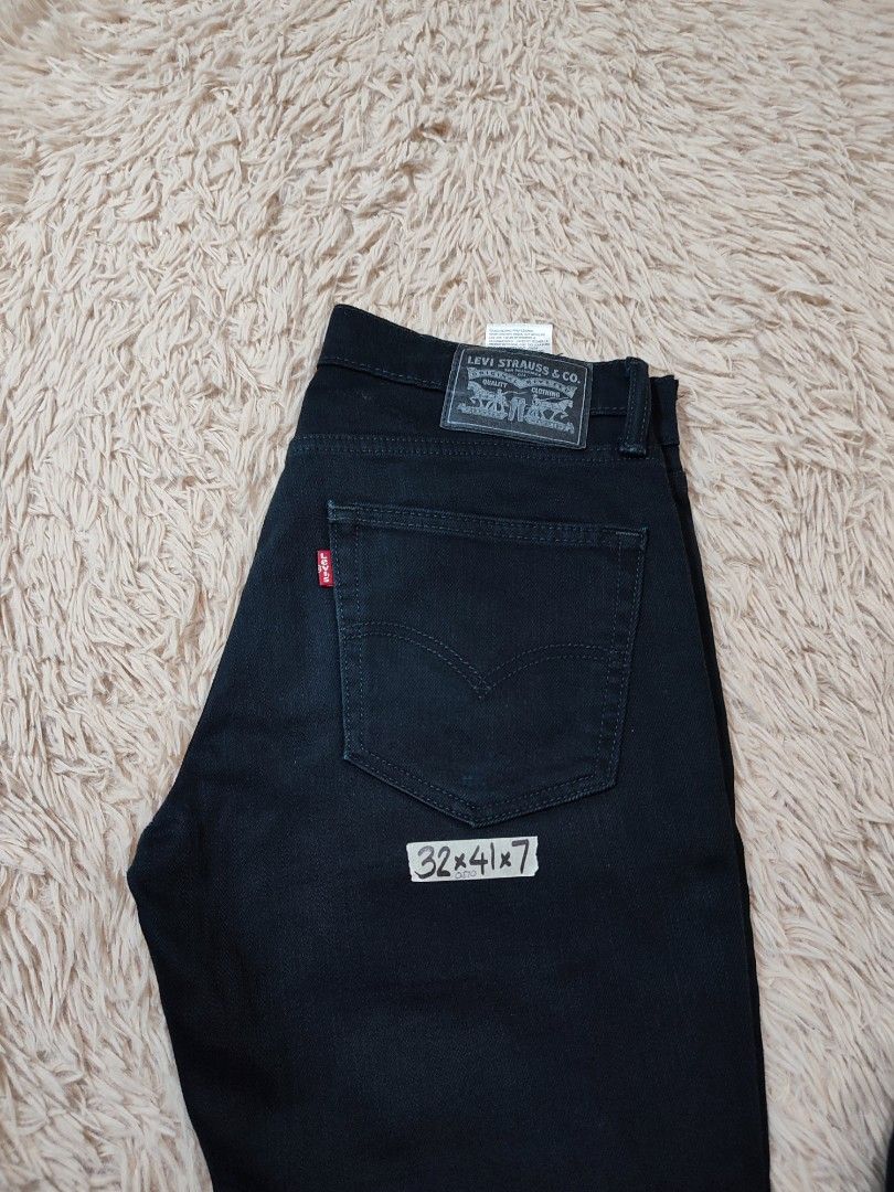 Levis black patch clearance