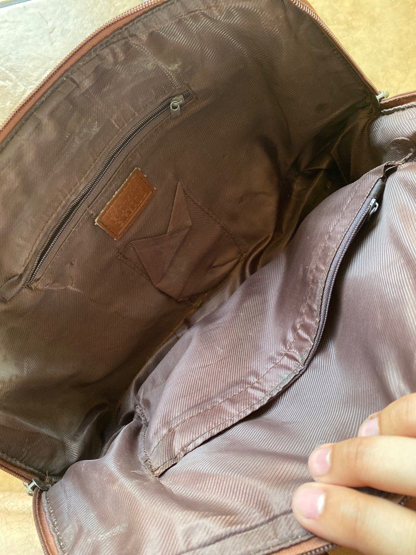 Marithe Francois Girbaud Vintage (Category: Tote Bags) located in Cavite. Submitted by dzoneph (Listing ID 1336374931, Image 2). Description: Mode of payment gcash.
