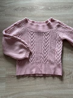 (Category: ) located in . Submitted by decemberies (Listing ID 1336381711, Image 1). Description: .