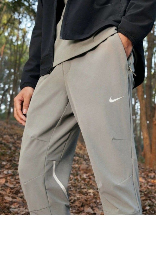 nike jogger fits