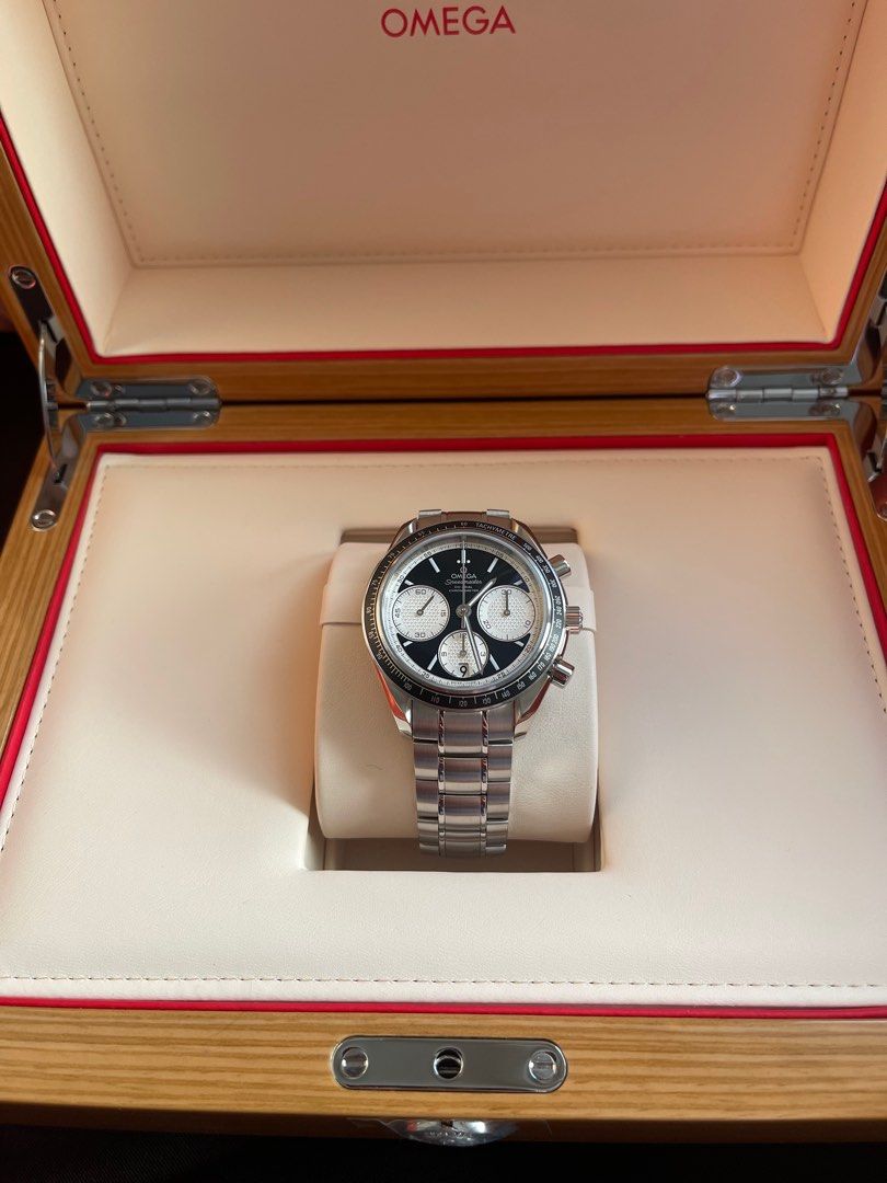 OMEGA Speedmaster SALE (Category: Luxury Watches) located in Manila. Submitted by verashops (Listing ID 1336353106, Image 3). Description: Omega Speedmaster Date 40mm Racing Reverse Panda Dial Hard to find! Reference: 326.30.40.50.01.002 COMPLETE SET: Box, Manual and Cards Brand New: October 2024 Regular Retail Price: Php 350,000php / $5995 approximately Selling for 205,000php (slightly negotiable) PM me for watch viewing - Manila.
