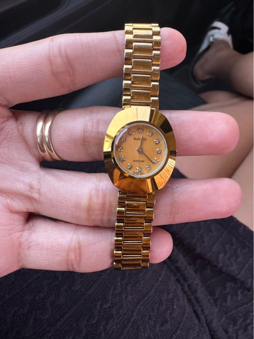 rado diastar with diamonds (Category: Luxury Watches) located in Cagayan de Oro. Submitted by moiobsession (Listing ID 1332041298, Image 1). Description: authentic with diamonds.