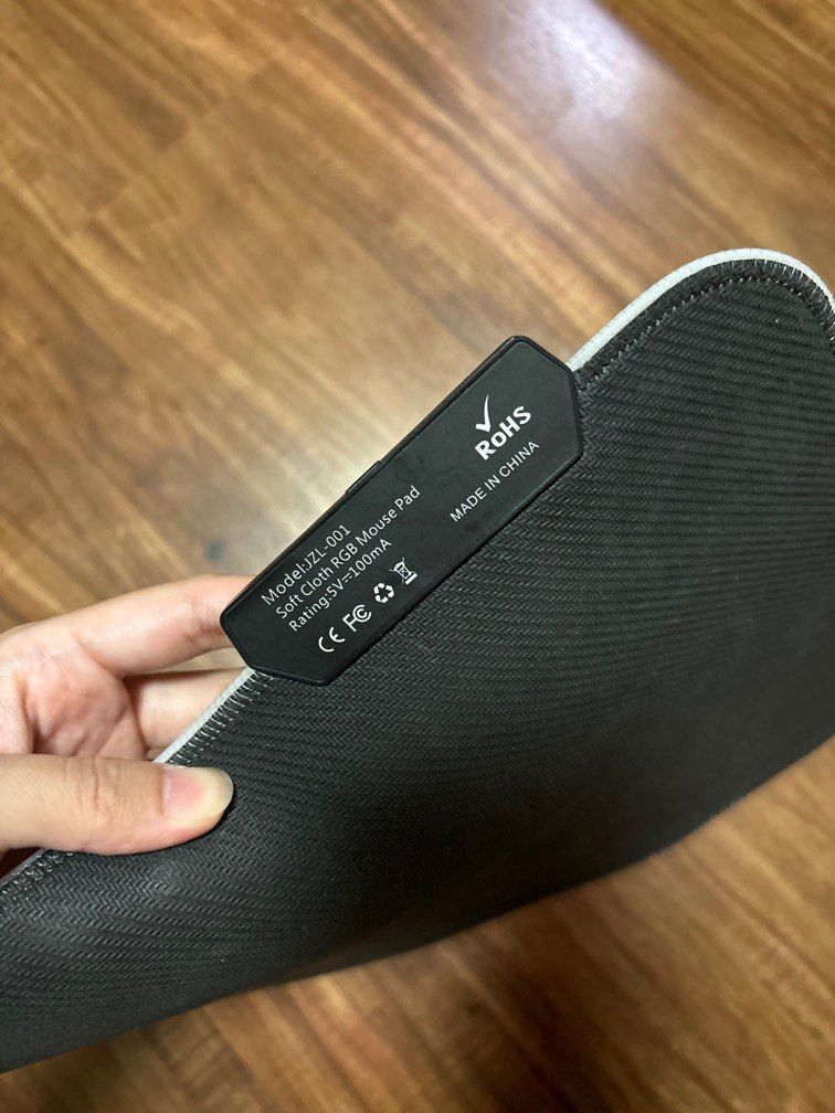 RGB light mousepad AOC (Category: Mouse & Mousepads) located in Manila. Submitted by archoprints (Listing ID 1336351761, Image 3). Description: rgb light mousepad aoc never used just stocked working.