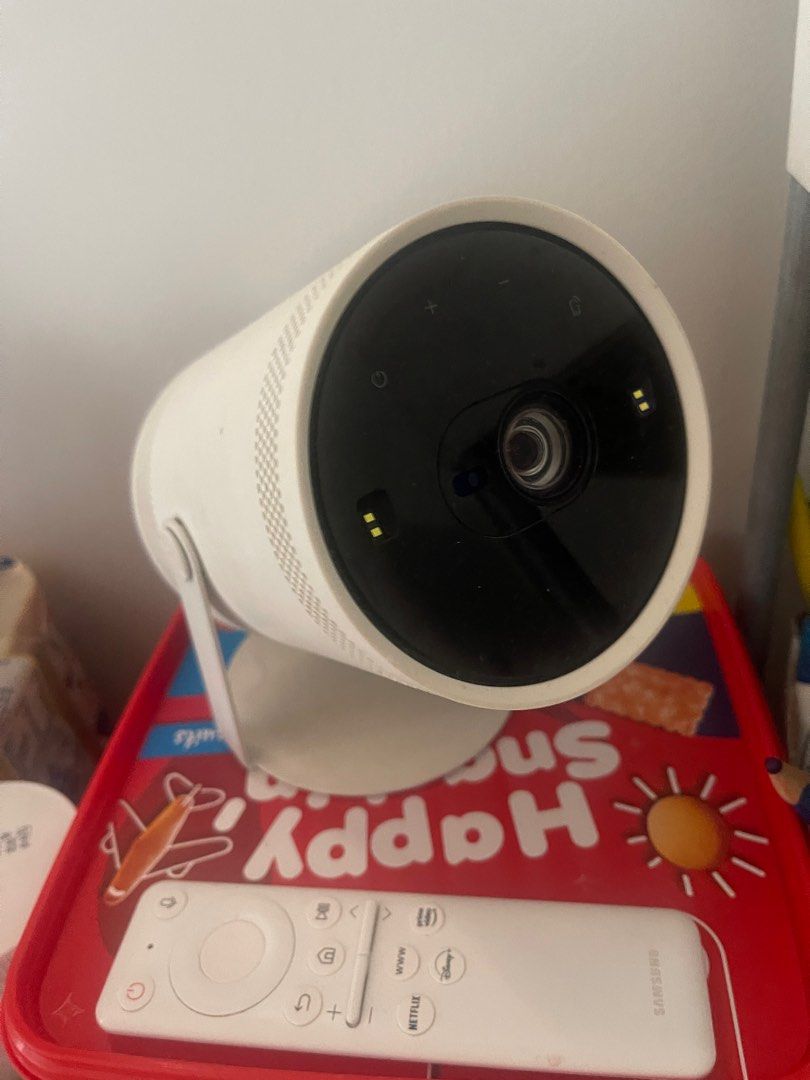 Samsung Freestyle Projector (Category: Projectors) located in Lapinig. Submitted by trigger14241 (Listing ID 1336412716, Image 2). Description: SAMSUNG FREESTYLE WITH BAG SAMSUNG CONNECTOR COMPLETE SET BARELY USED.