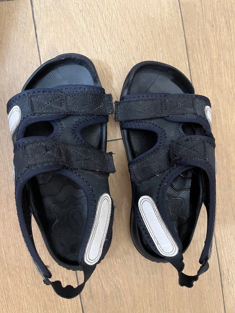 Sepatu sandal nike cheap