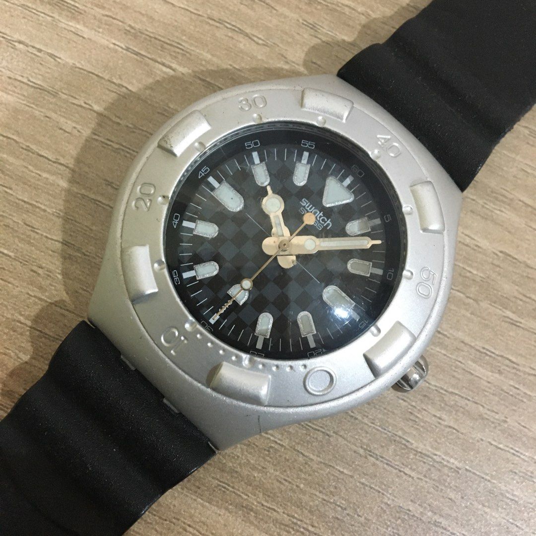 Swatch Scuba 200, Fesyen Pria, Jam Tangan di Carousell
