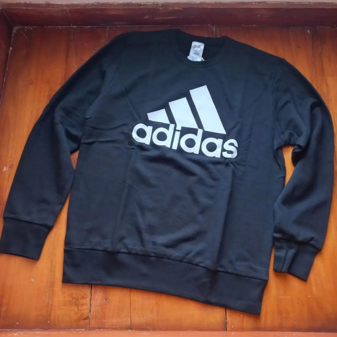 Crew Neck Sweatshirt Adidas Originals Essentials Sweatshirt In Pin