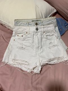 (Category: ) located in . Submitted by happilybecca (Listing ID 1336361457, Image 1). Description: .