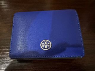 （分類：）位於 。 由 hkvaa 提交（商品編號 1336389573，圖片 1）。簡介： 。