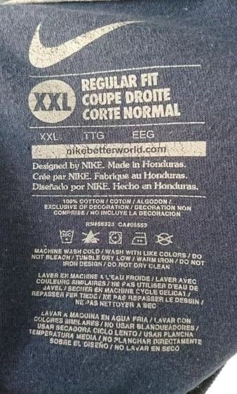 Tshirt Original Nike size XXL, Fesyen Pria, Pakaian Atasan di - Main Image