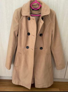 (Category: ) located in . Submitted by goodbyeeewardrobe (Listing ID 1336401843, Image 1). Description: .