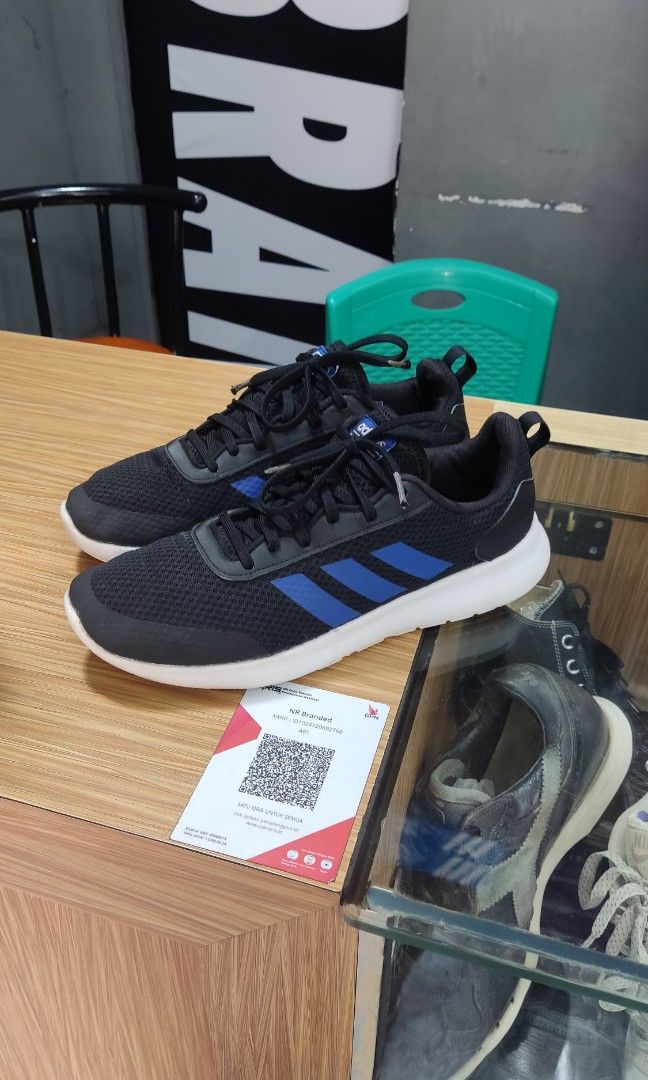 Adidas Argecy Fesyen Pria Sepatu Sneakers di Carousell