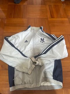 （分類：）位於 。 由 naomi_85 提交（商品編號 1336506337，圖片 1）。簡介： 。