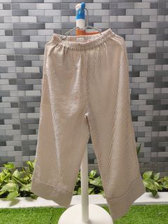 (Kategori: ) berada di . Dikirim oleh yarnnesia (ID iklan 1336530254, Gambar 1). Deskripsi: .