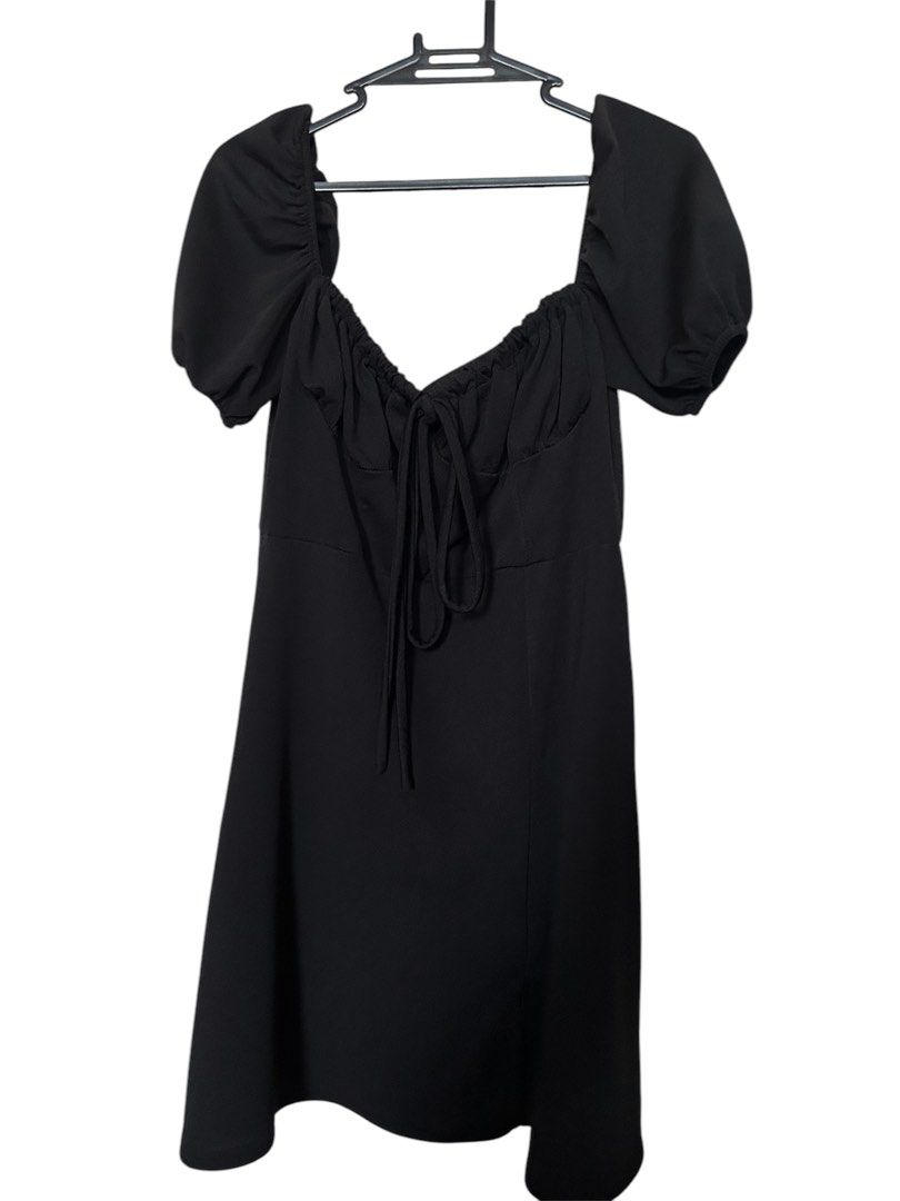 Black Dress (Size M-XL) (Category: Dresses) located in Quezon City. Submitted by jupiterusagi (Listing ID 1336566306, Image 3). Description: 🙅🏼‍♀️ No return / No exchange PAYMENT FIRST POLICY Mode of Payment: Gcash and Eastwest BUYER’S OWN EXPENSE Metro manila: Grab/Lalamove/Mr. Speedy Outside metro manila: LBC.