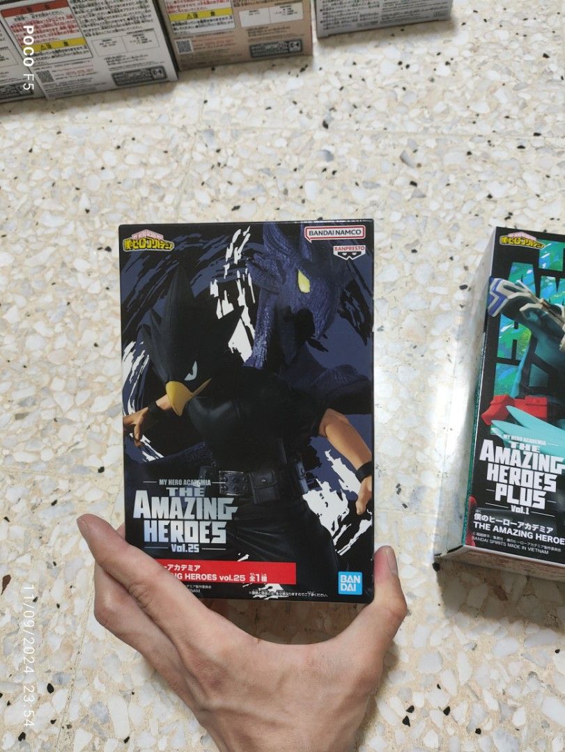Boku no Hero Academia The amazing Heroes Vol 17 Tokoyami Anime Figure Figurine Statue Kuji DXF Grandista Figuarts Megahouse POP Taito Banpresto Sega Bicute Furyu Taito Banpresto Sega (Category: Toy Figures) located in Singapore. Submitted by toyboymen (Listing ID 1336593559, Image 1). Description: .