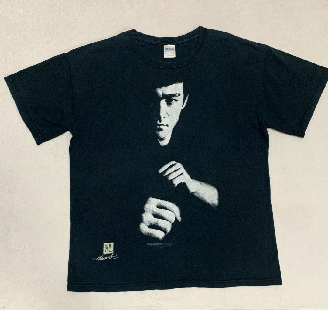 Bruce lee t shirt (Category: Tshirts & Polo Shirts ) located in Angeles City. Submitted by dalleisreal (Listing ID 1336666808, Image 1). Description: bruce lee vintage shirt - large 22x28 8.5 color rate good fade normal on vintage shirts 700.