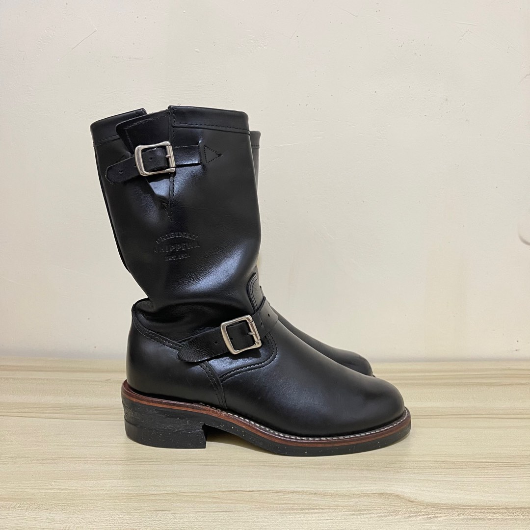 Vintage chippewa engineer boots top