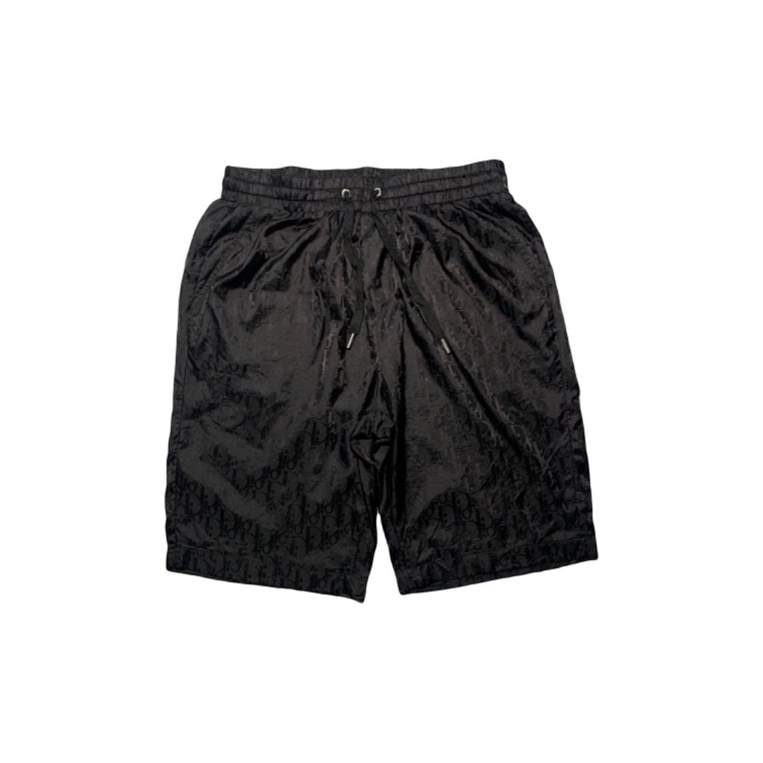 Christian Dior monogram nylon shorts (Category: Luxury Apparel) located in Bacolod City. Submitted by boujee.wardrobes (Listing ID 1336643765, Image 1). Description: Dior Oblique Shorts Waist: 30-32 Length: 21 Leg Opening: 10 Inseam: 12.5 All black colorway Nylon material with inner mesh Size medium on tag.