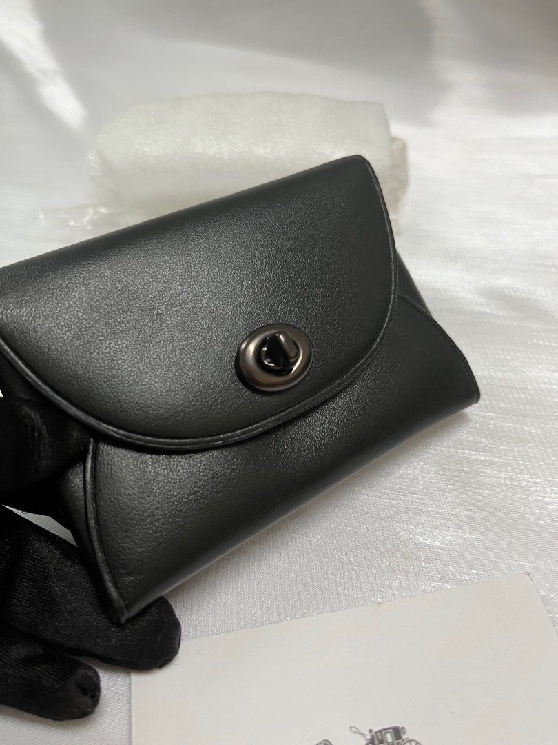 Coach Black Turnlock Card Case 79231G Business Card Holder New Authentic