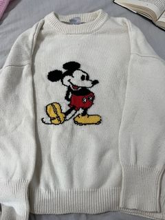 (Category: ) located in . Submitted by yayyythriftingdabest (Listing ID 1336592274, Image 1). Description: .