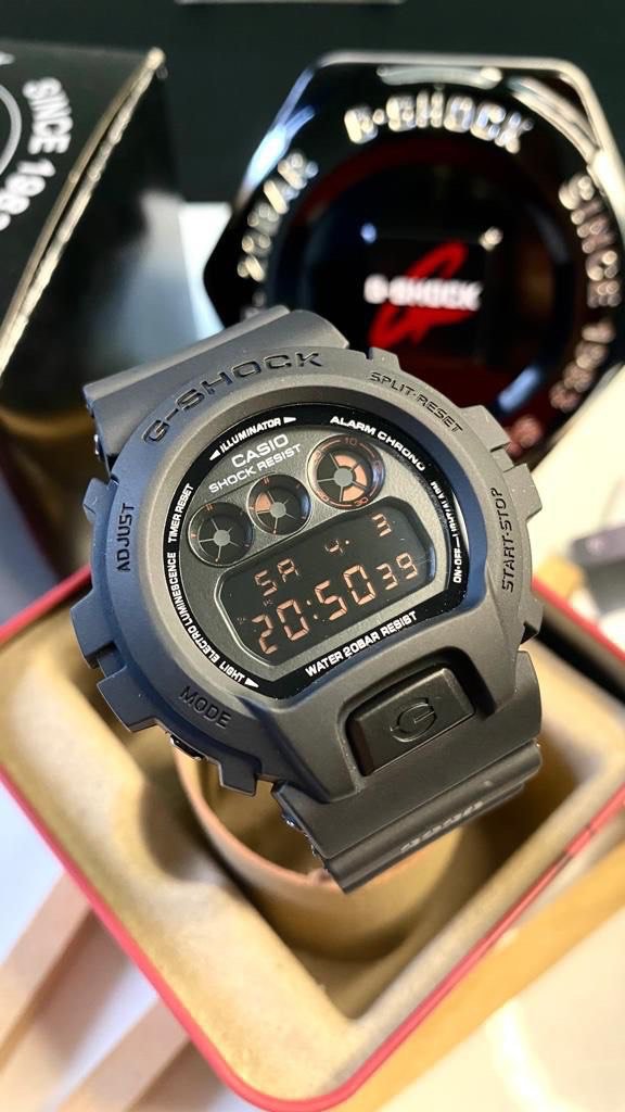 DW6900 Polis Evo Men s Fashion Watches Accessories Watches on Carousell