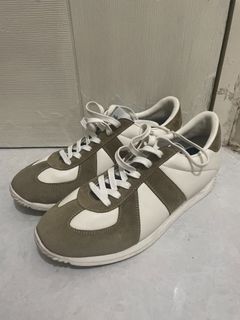 (Kategori: ) berada di . Dikirim oleh 02sboy (ID iklan 1336659680, Gambar 1). Deskripsi: .