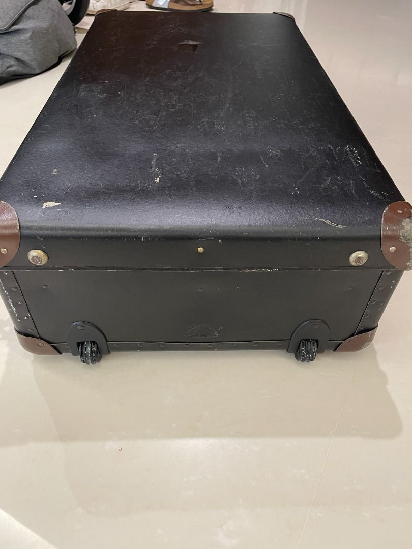 Globetrotter Suitcase (Category: Luggage) located in Singapore. Submitted by dgsb06 (Listing ID 1336596708, Image 3). Description: Well used 2-wheel suitcase. In good working order. Both locks work (and come with key). The wheels will need to be replaced as the rubber has disintegrated. Dimensions: L: 75cm H: 42cm D: 20cm .